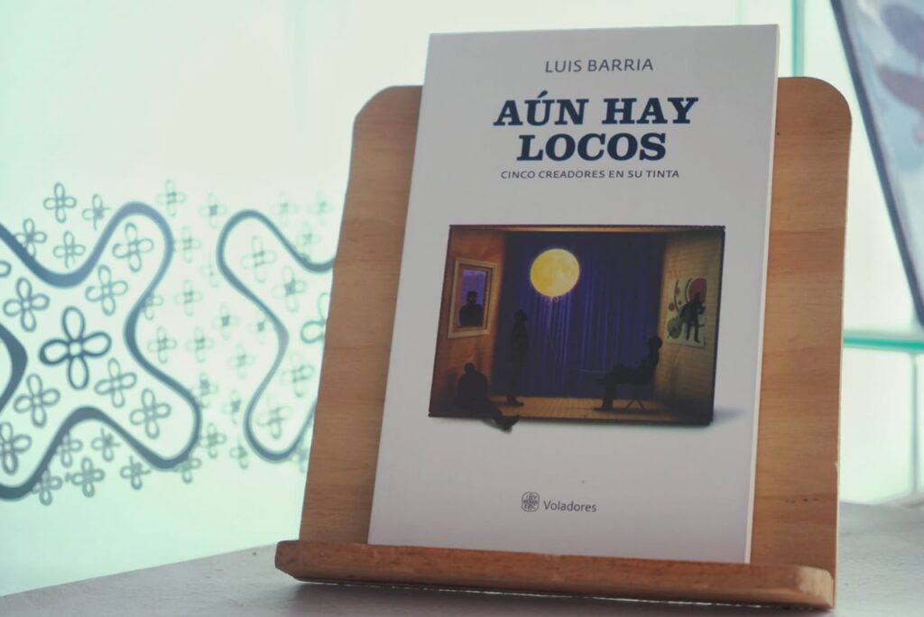 Presenta IVEC la versión digital del libro Aún hay locos de Luis Barria