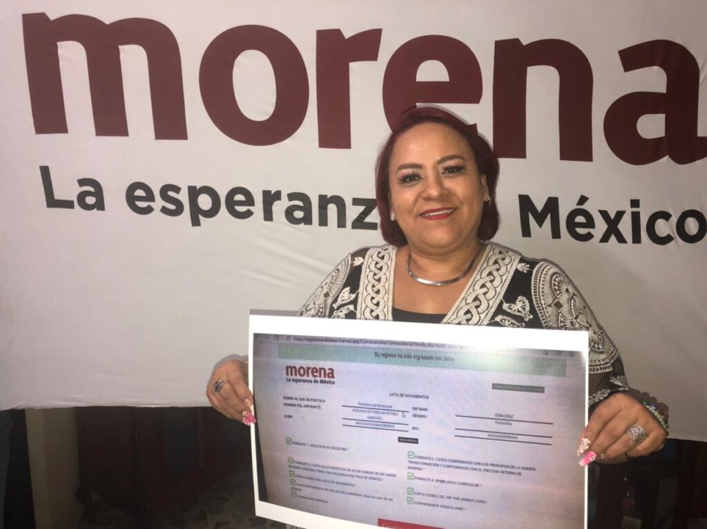 Adriana Esther Martínez, fuerte precandidata de MORENA a la alcaldía de Martínez