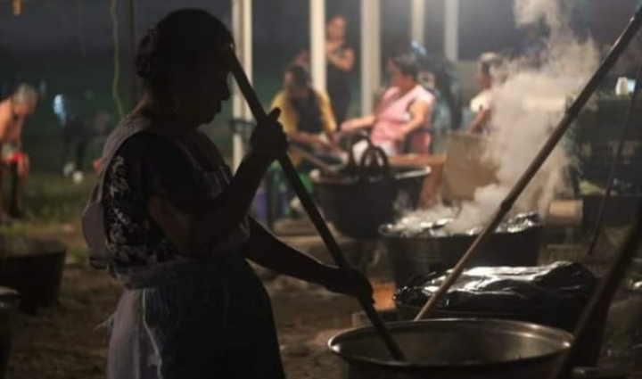 Tlacualeras, las guardianas del ritual de muerte en Jalcomulco