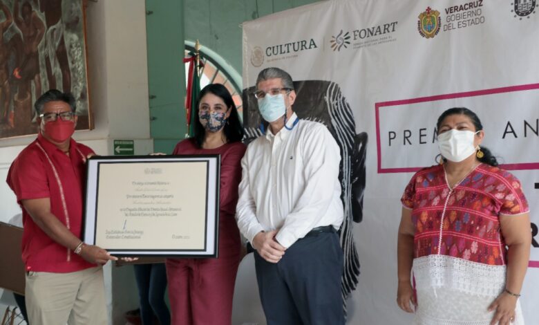 Entrega SEDECOP el Premio Anual Artesanal Veracruzano a 36 ganadores