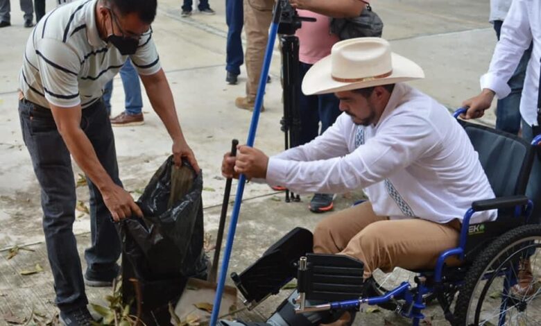 Más de 1.2 millones de estudiantes beneficiados con la campaña “Tequio por Mi Escuela”: Zenyazen Escobar García