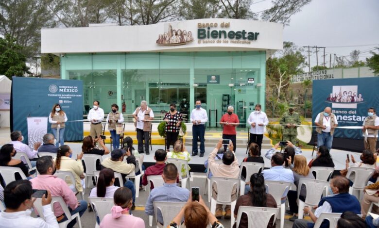 Inician operaciones 18 de los 200 bancos de Bienestar en Veracruz: Gobernador