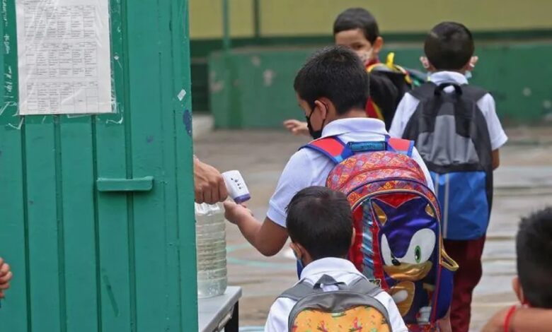 SEP reporta incremento de estudiantes en las aulas; van más de 17 millones de alumnos