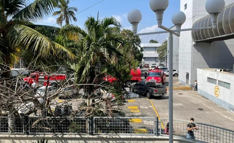 Atiende PC incendio en hospital Alta Especialidad de Veracruz