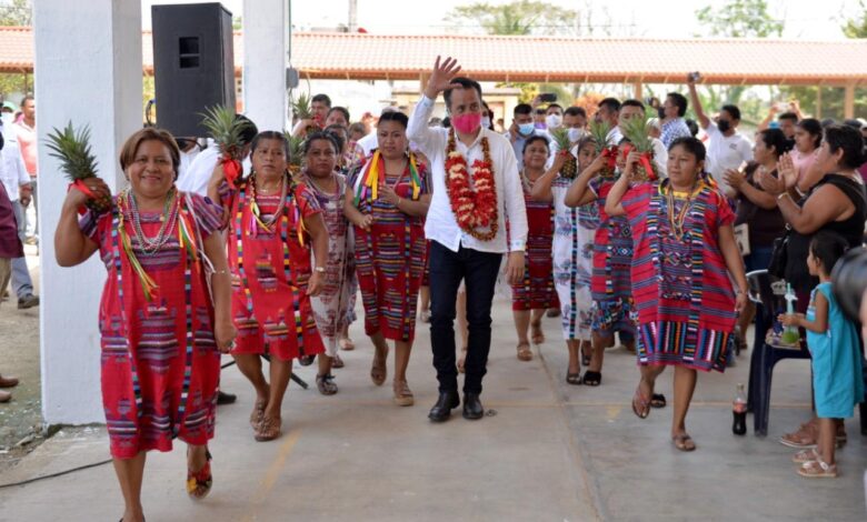 En Veracruz, se escucha la voz de la mujer indígena: Cuitláhuac García