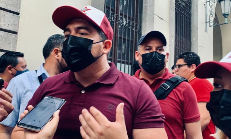 Zenyazen Escobar refrenda su apoyo a AMLO; comparte sus ideales