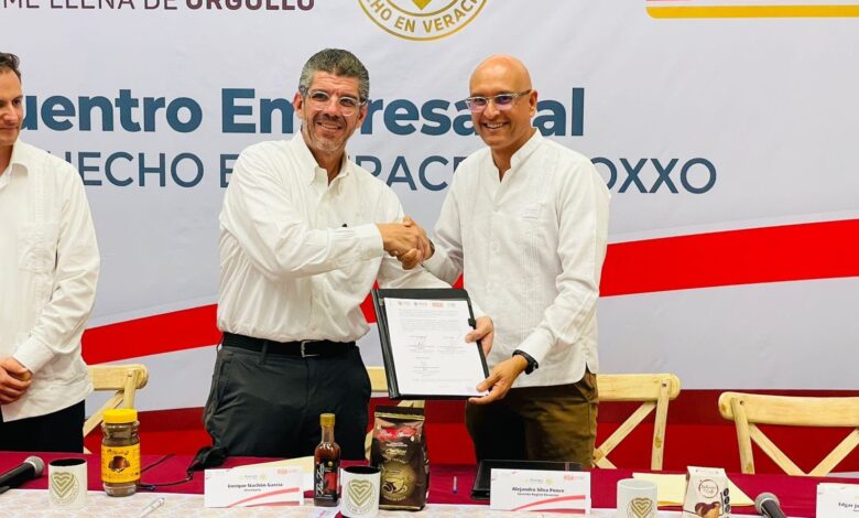 Productos Hecho en Veracruz continuarán en tiendas OXXO: SEDECOP