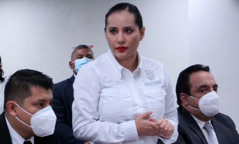 Revelan destitución e inhabilitación de Sandra Cuevas; alcaldía Cuauhtémoc insiste que aún no la notifican