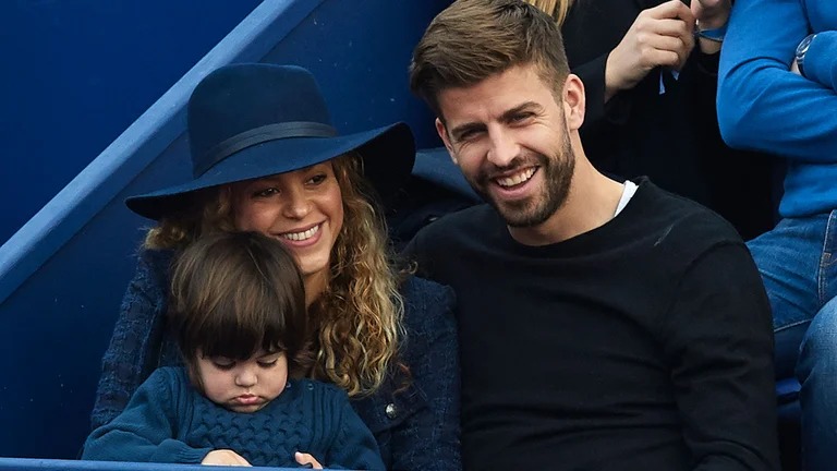 La incómoda escena entre Piqué y Shakira: fueron a ver un torneo de béisbol de su hijo en República Checa y se sentaron separados