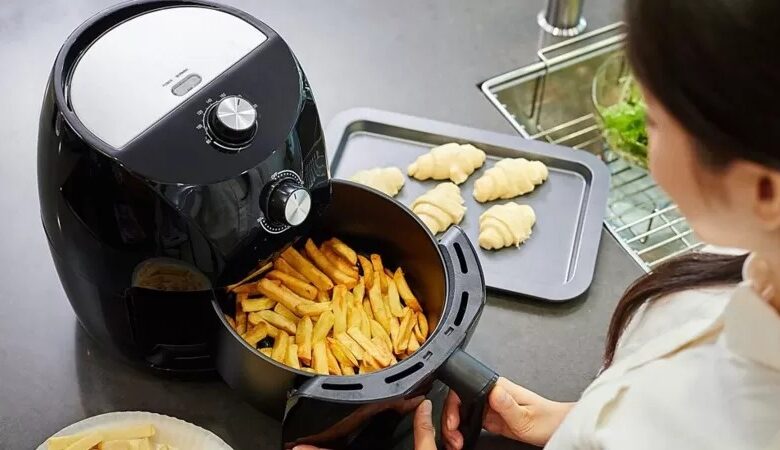 ¿Qué es más saludable y económico: cocinar con freidora de aire o en el horno?