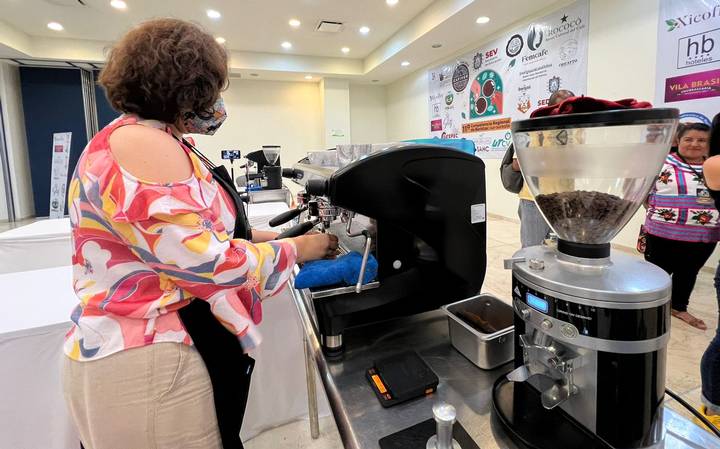 Participan 10 baristas en 11va. Competencia Regional celebrada en Córdoba