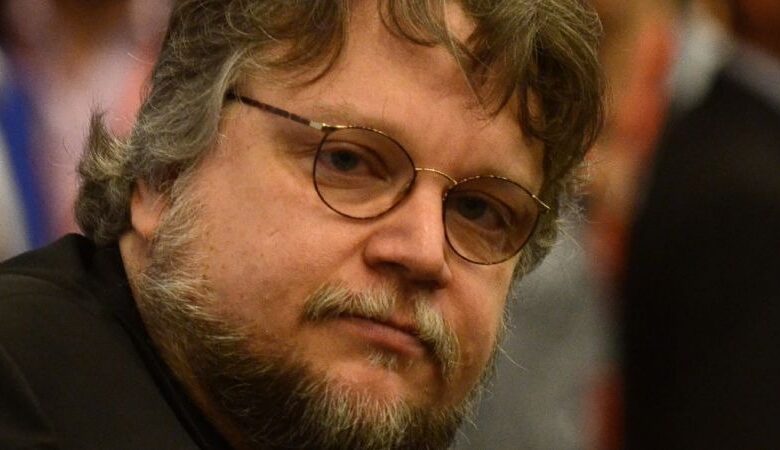 La UNAM otorga 12 doctorados honoris causa, uno de ellos a Guillermo del Toro