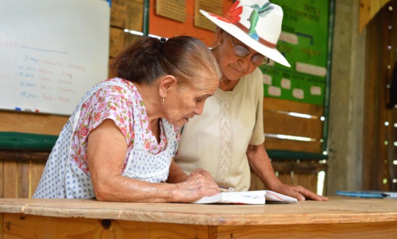 Alfabetizar es avanzar contra de la desigualdad y la discriminación: IVEA