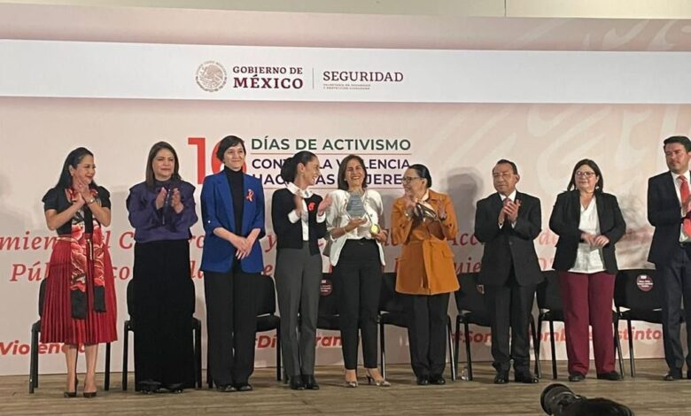 Unidad de Género de SSP recibe reconocimiento por labor en contra de violencia hacia las mujeres