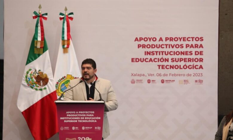 Veracruz destina 100 mdp a 65 proyectos de Educación Tecnológica