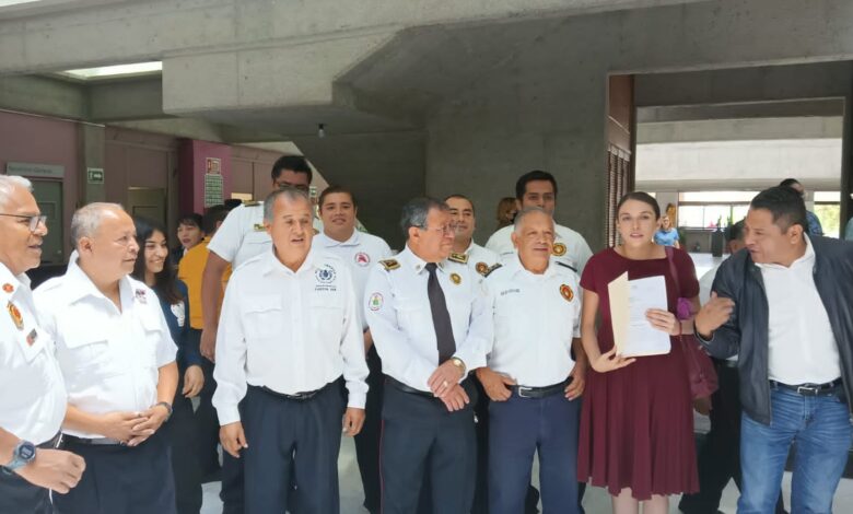 Gobierno de Veracruz, por la dignificación laboral de los cuerpos de bomberos