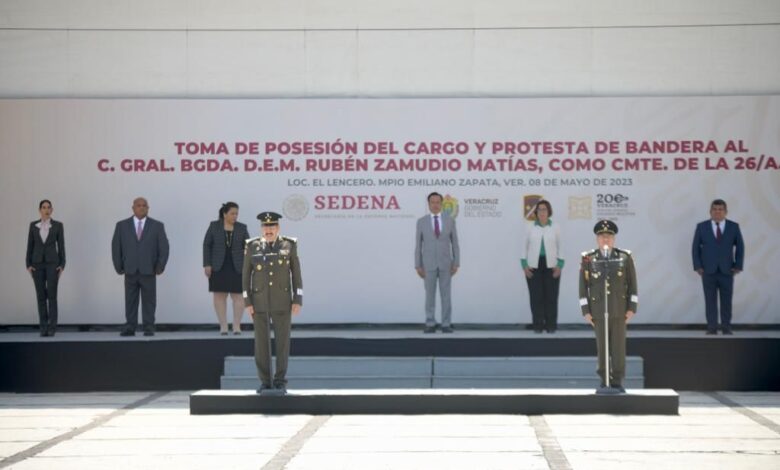 Participa Gobernador en toma de protesta del nuevo comandante de la 26ª. Zona Militar