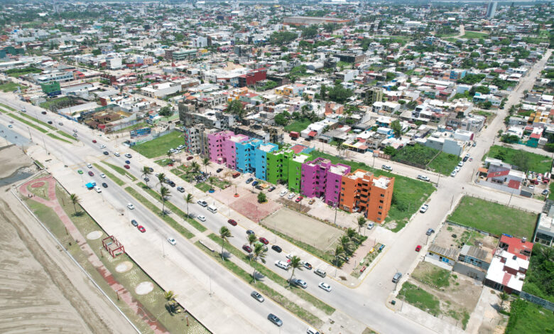 Una imagen distinta en Coatzacoalcos; embellece 4T edificios de Grupo M