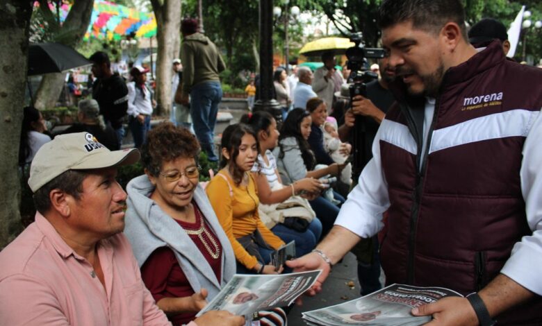 Zenyazen llegó a Coatepec para dar a conocer sus objetivos y logros