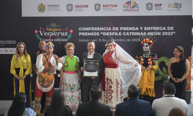 Desfile de Catrinas Neón, el segundo mejor después del Gran Desfile del Día de los Muertos de la CDMX