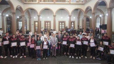 Veracruz premia a medallistas y entrenadores por sus logros deportivos