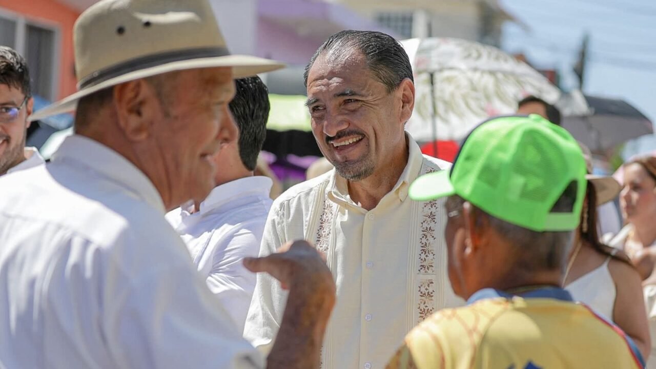 “Felipe Pineda Barradas buscará la diputación federal por el distrito de Cosamaloapan”