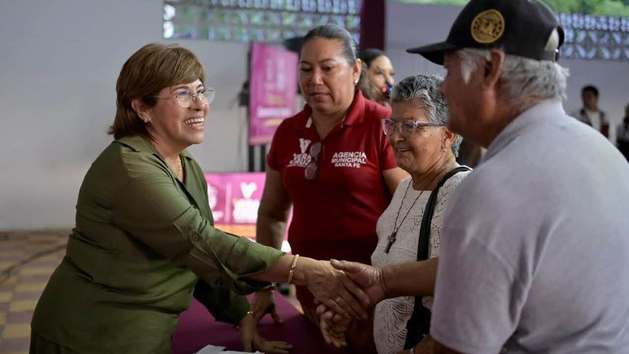 “Jueves en tu Colonia” lleva atención directa del Gobierno Municipal de Veracruz a Santa Fe